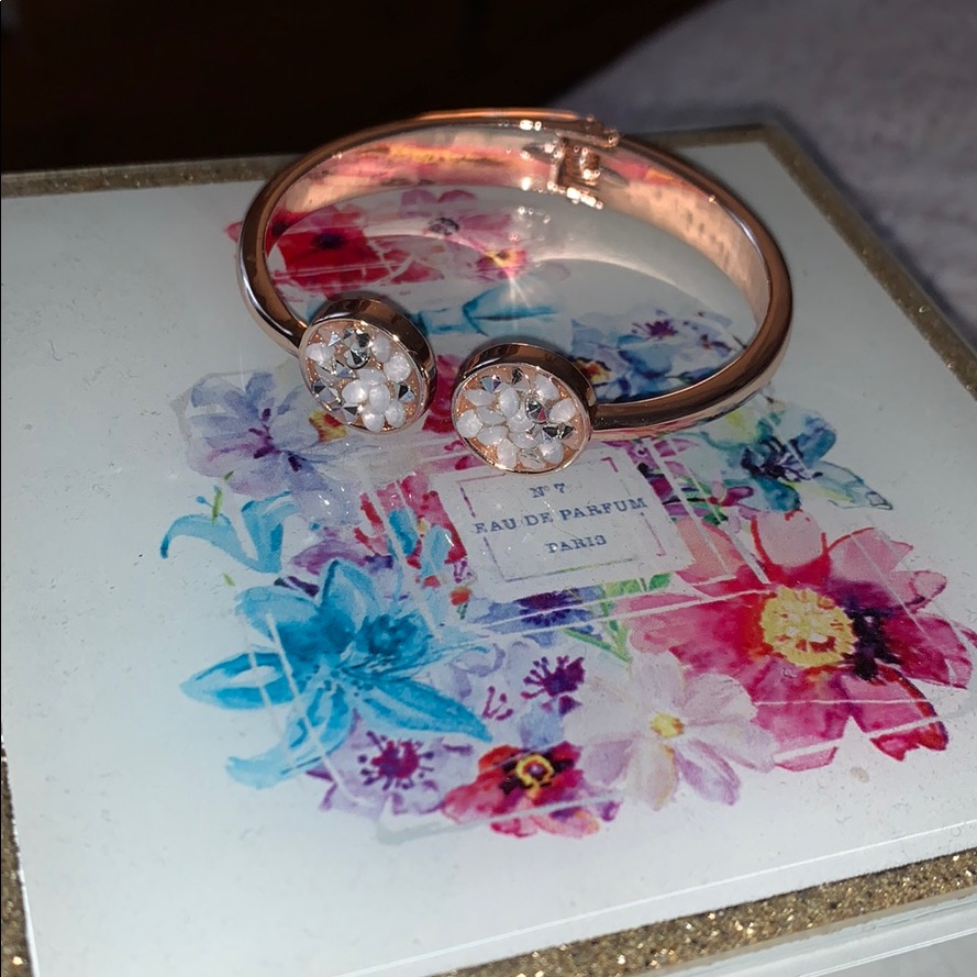 Rose Gold With Gems Bracelet